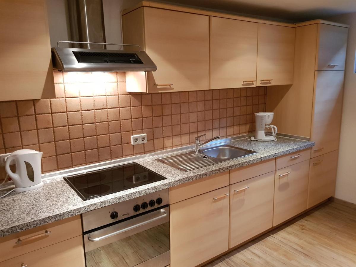 4 Sterne Souterrain Apartment Alt-Mariendorf برلين المظهر الخارجي الصورة